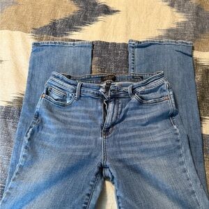 Judy Blue Classic Boot cut Jeans - Light Blue. 11/30 R